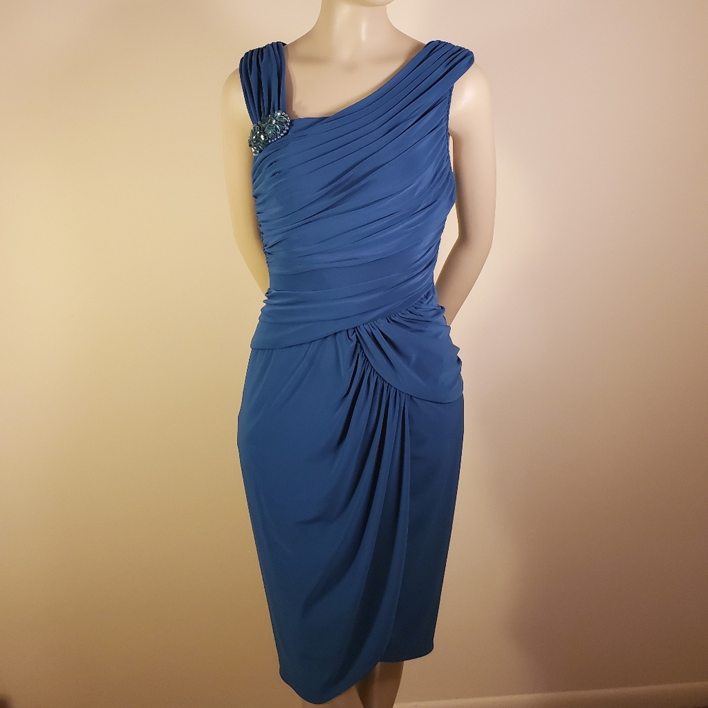 Adrianna Papell Evening Dress Size 6